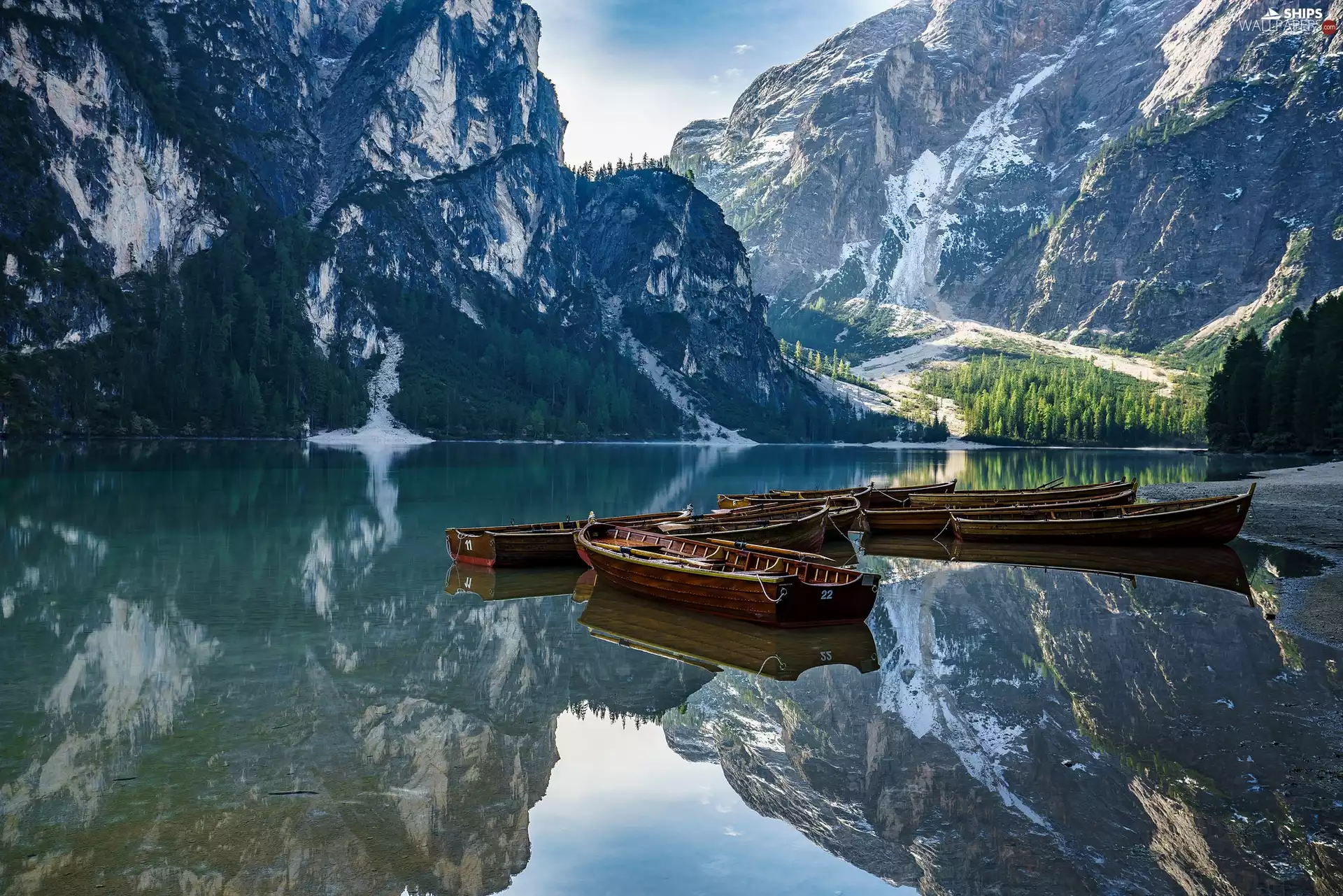 Pragser Wildsee Lake, boats, Mountains, Dolomites, Italy