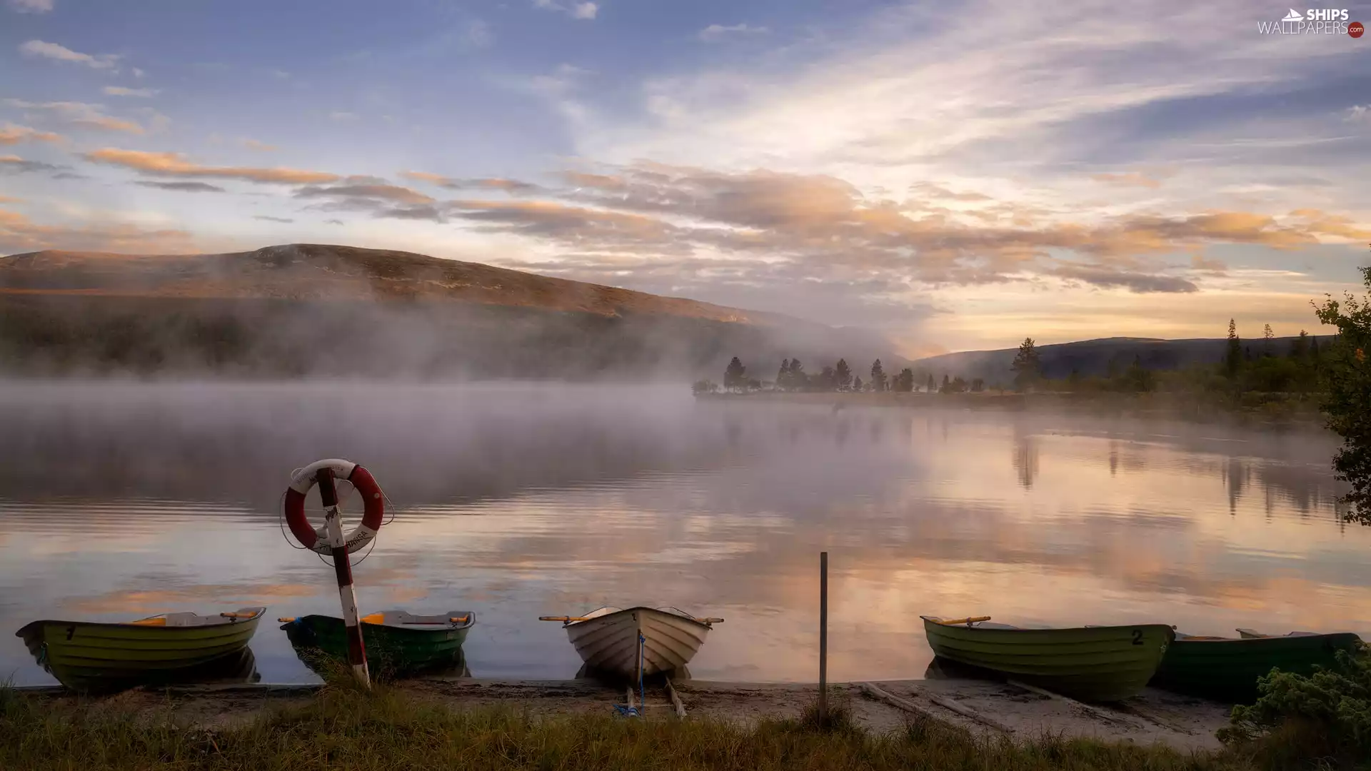 Fog, lake, viewes, boats, Mountains, trees, clouds