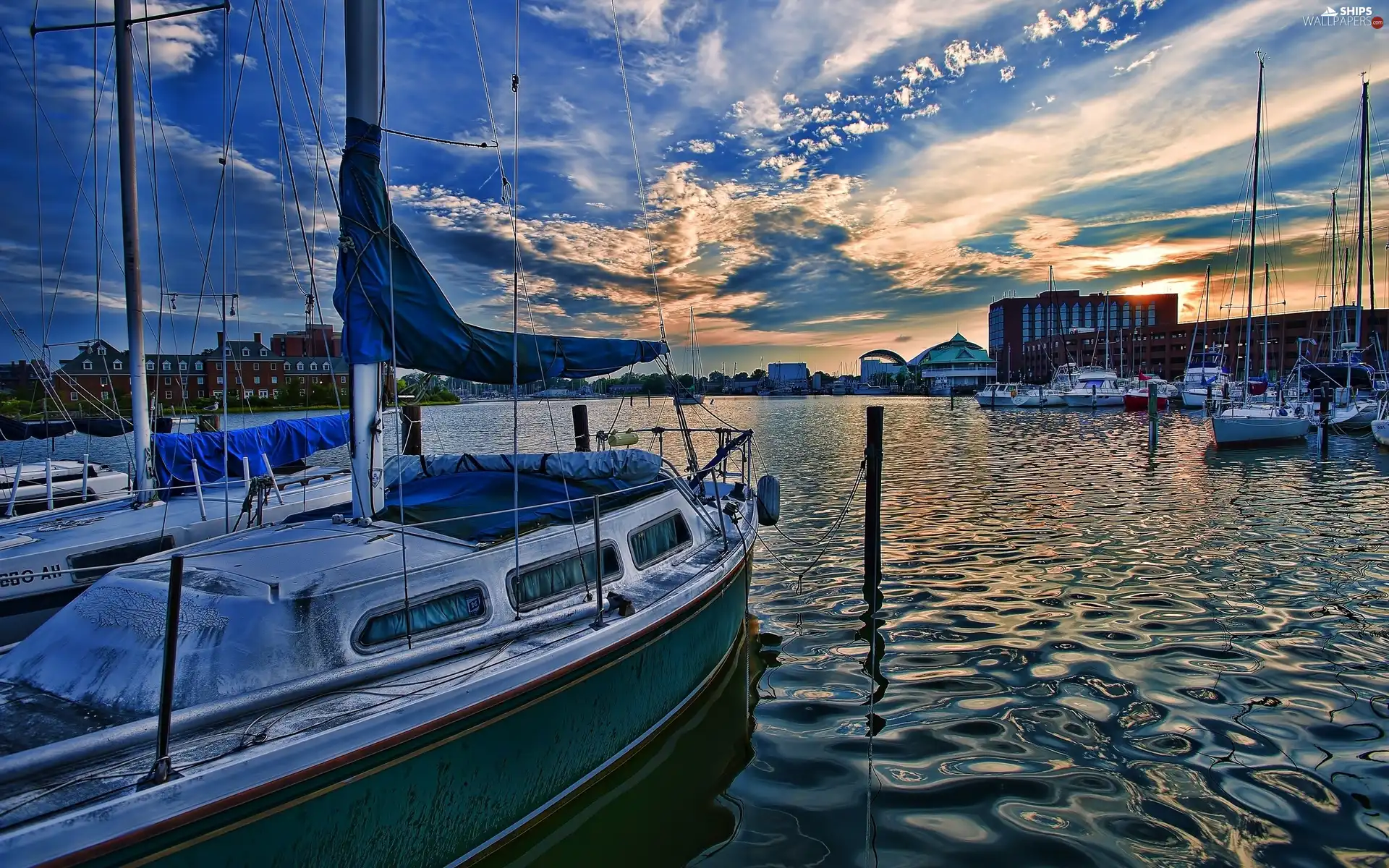 Clouds Buildings Boats Sky Lake Ships Wallpapers 2560x1600