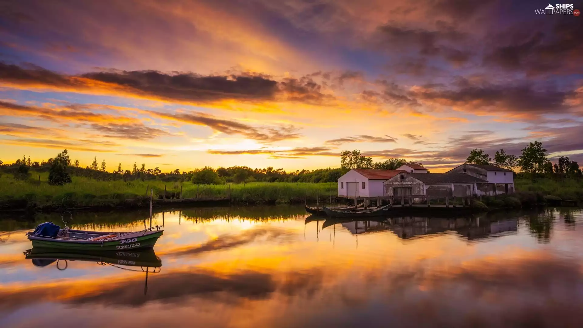 viewes, boats, Great Sunsets, trees, lake, Houses, clouds