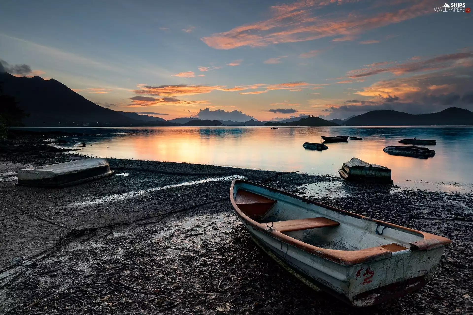 Sky, lake, boats, coast, Sunrise, Mountains