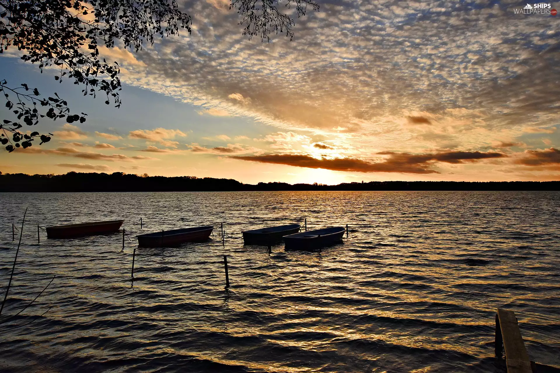 lake, Great Sunsets, clouds, boats
