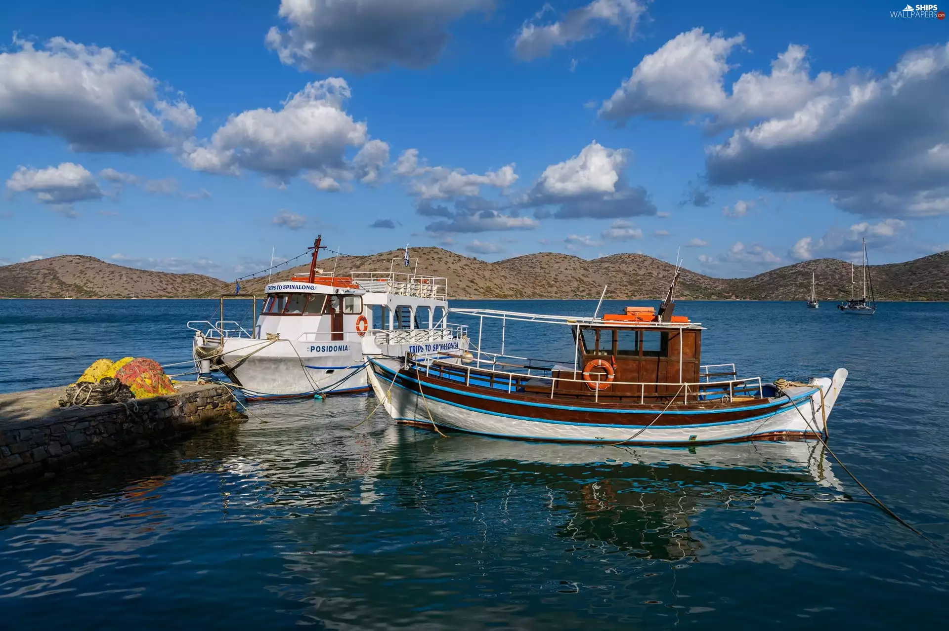 boats, Mountains, clouds, Gulf