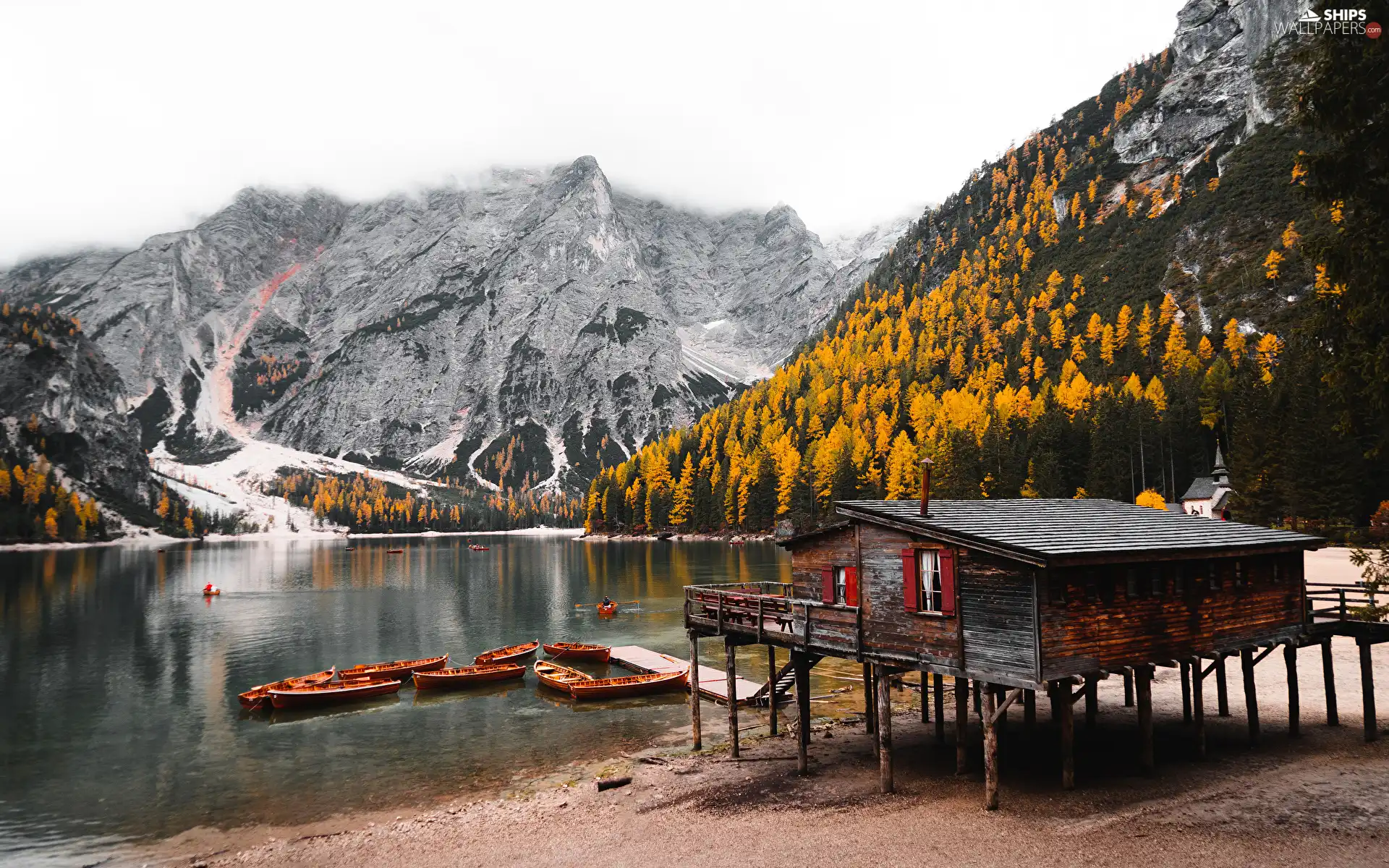 lake, Pragser Wildsee, boats, Wooden, Mountains, Dolomites, Italy, cottage