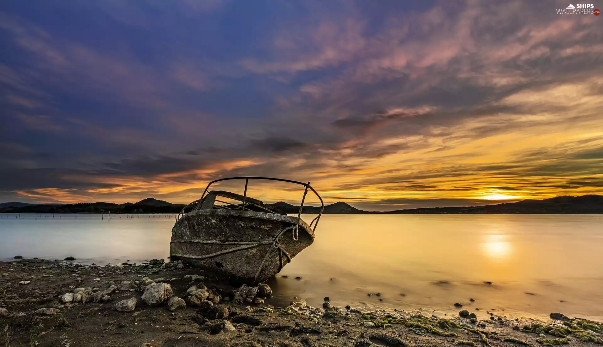 Boat, lake, Great Sunsets, wreck