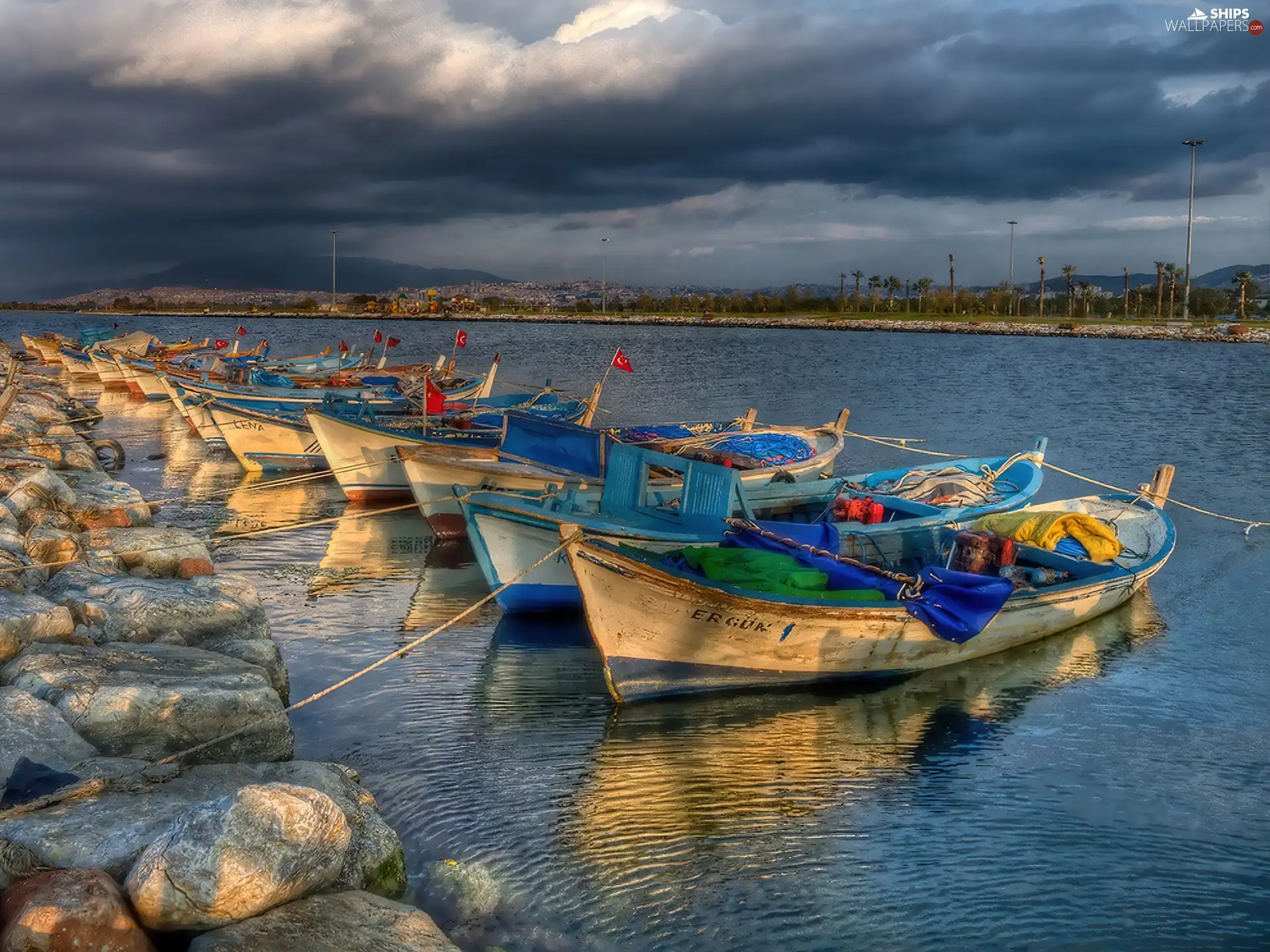 moored, Boats, storm, Sky, Gulf