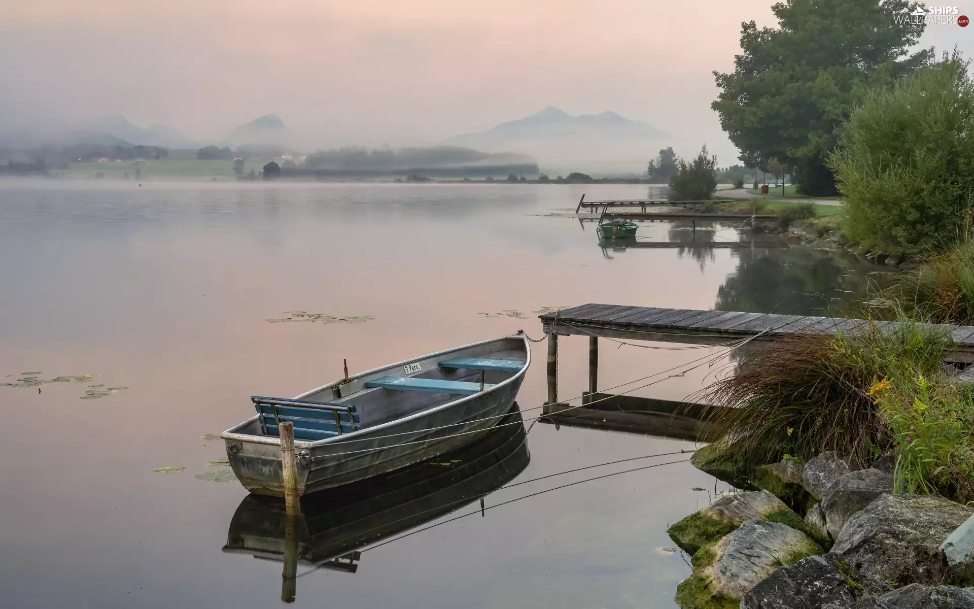 Fog, Mountains, boats, Platforms, lake