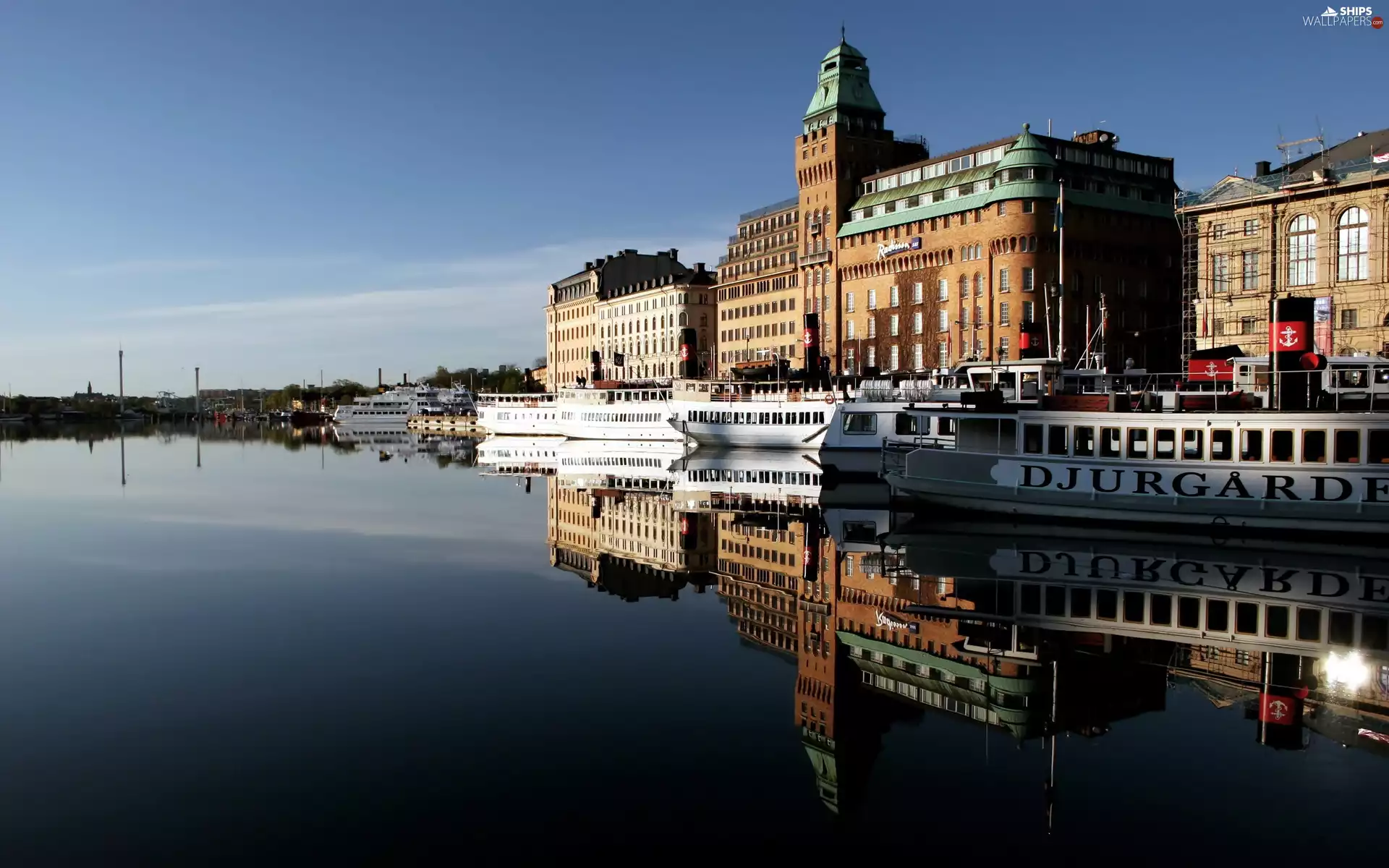 vessels, reflection, Edifice, on the waterfront, dawn