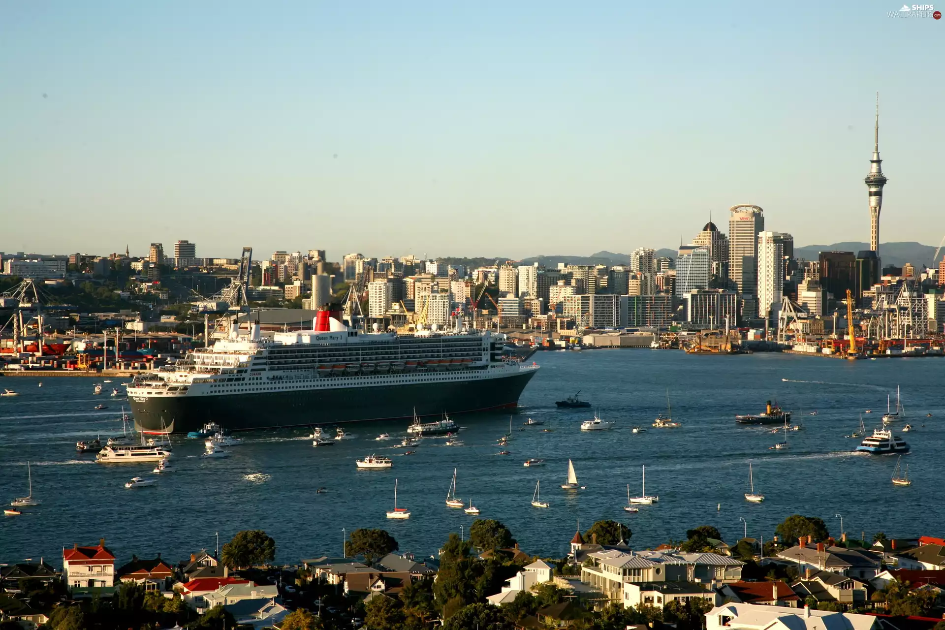 Ship, Yachts, Town, Queen Mary 2