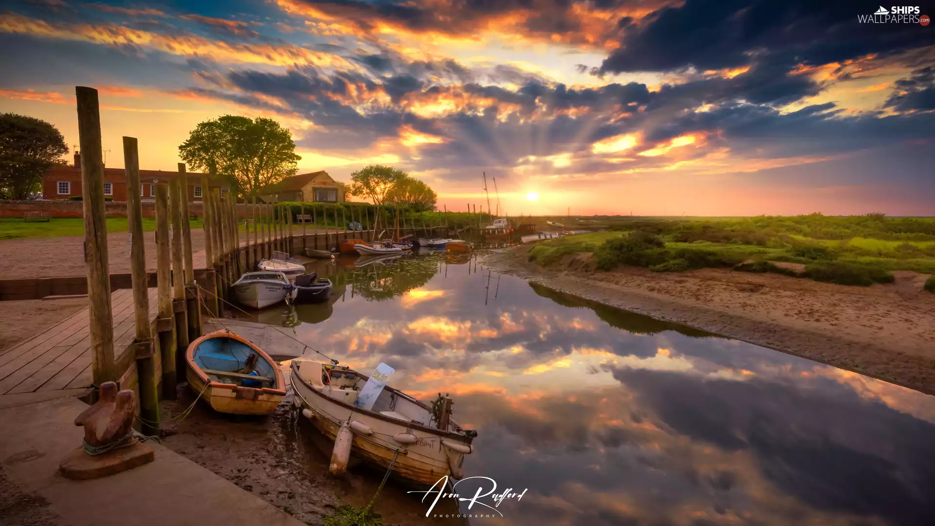 River, trees, Great Sunsets, viewes, clouds, boats, Harbour, Houses