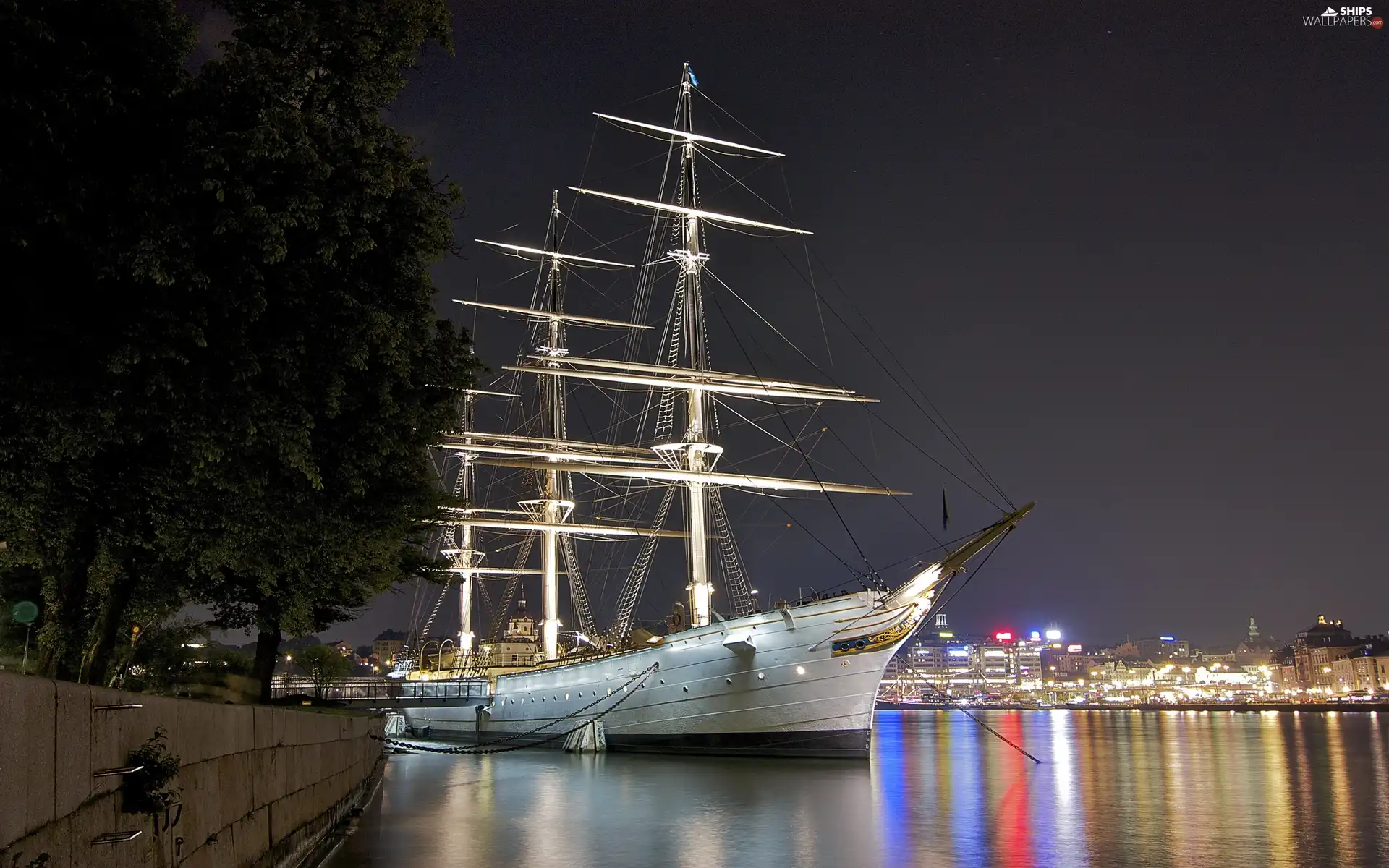 sailing vessel, wharf
