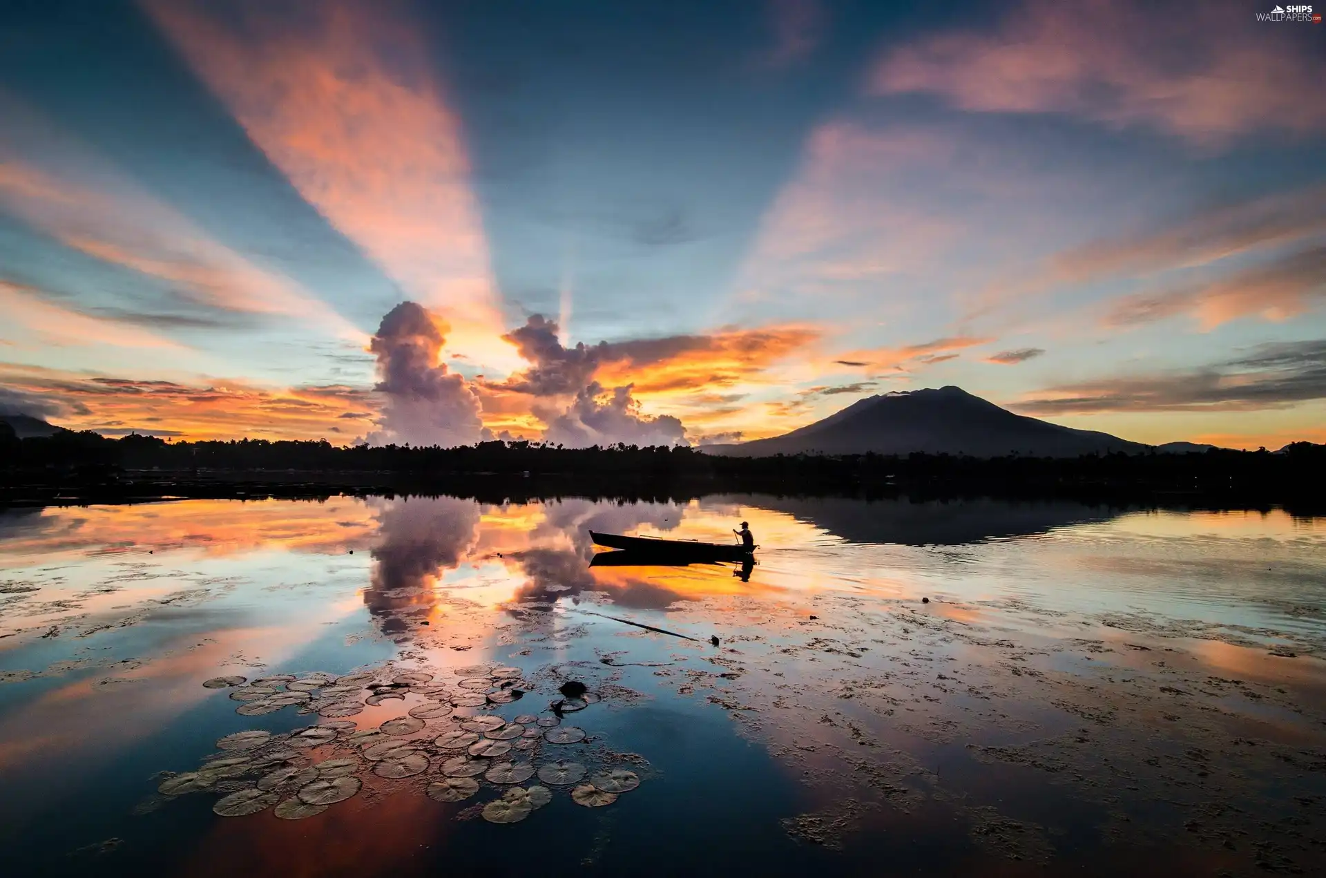 sea, Boat, sun, clouds, rays