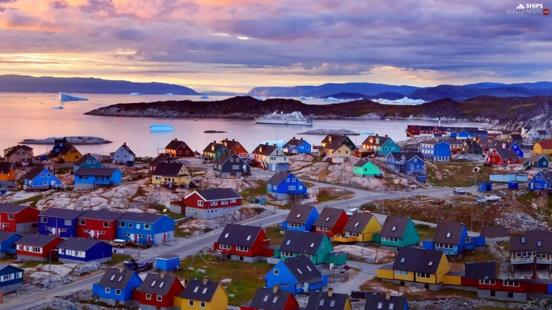color, Greenland, Ocean, Ship, Houses, Town