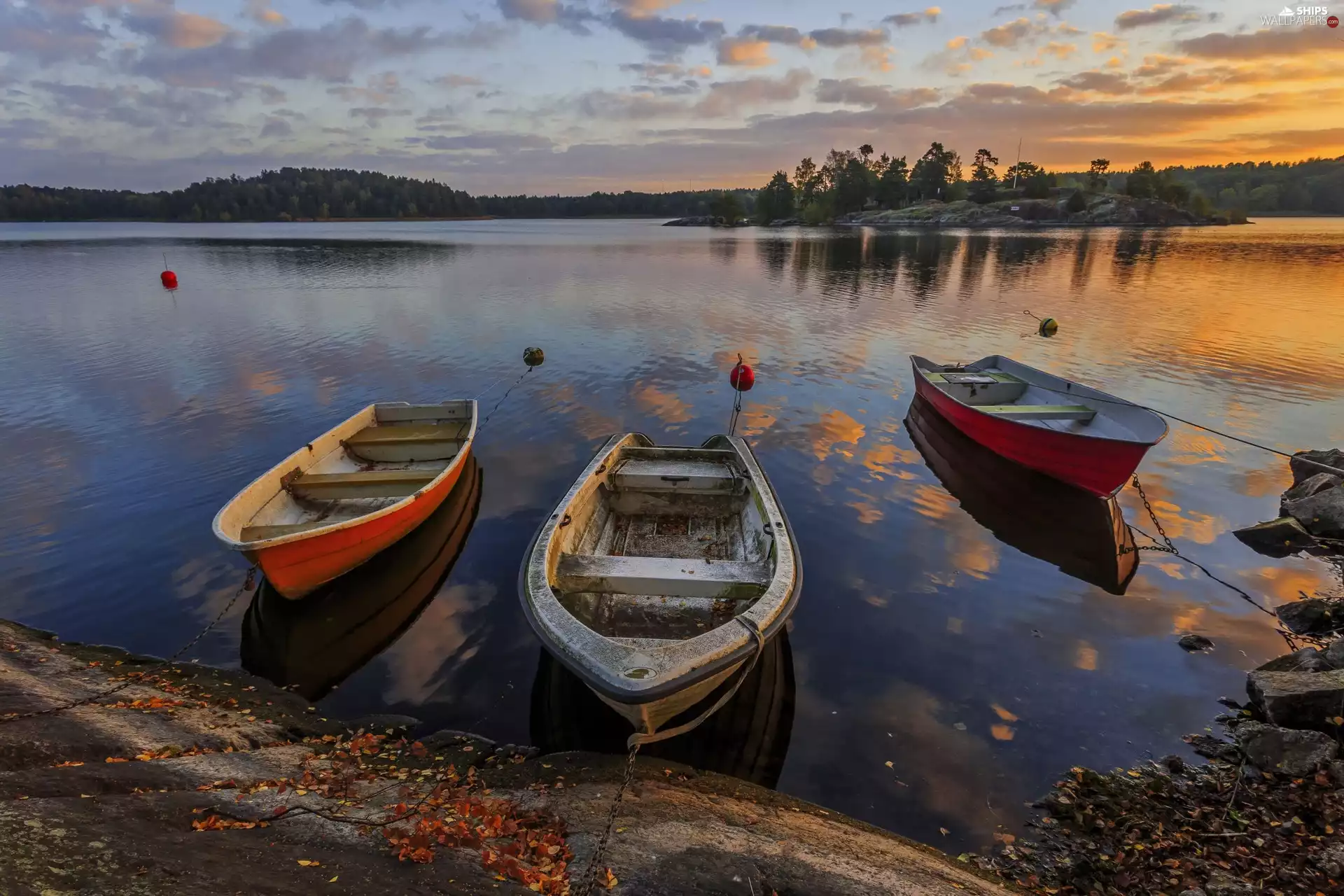 lake, Three, boats, Sunrise
