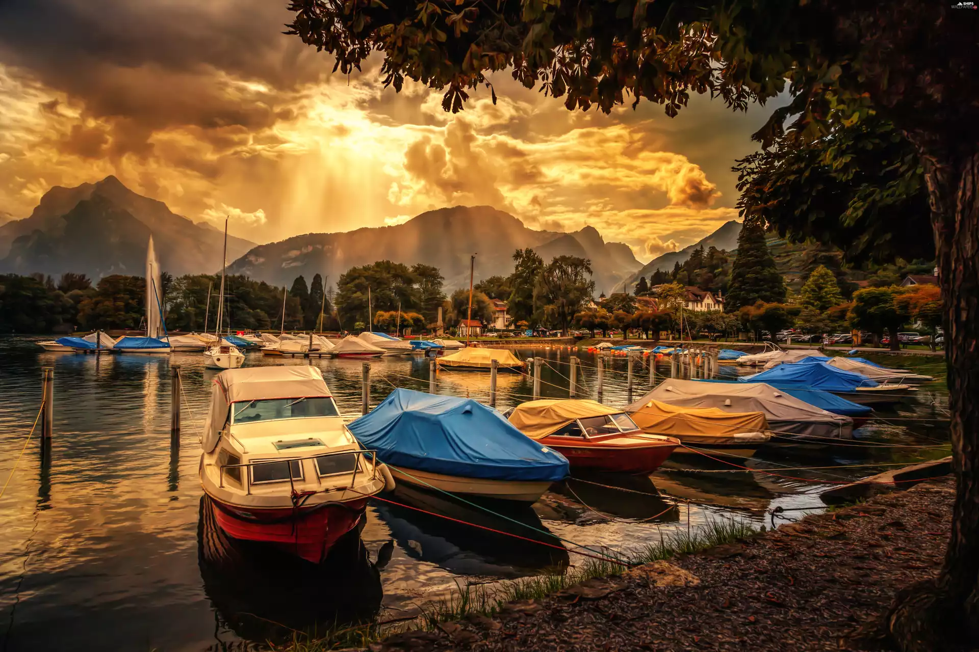 Great Sunsets, lake, boats, Mountains