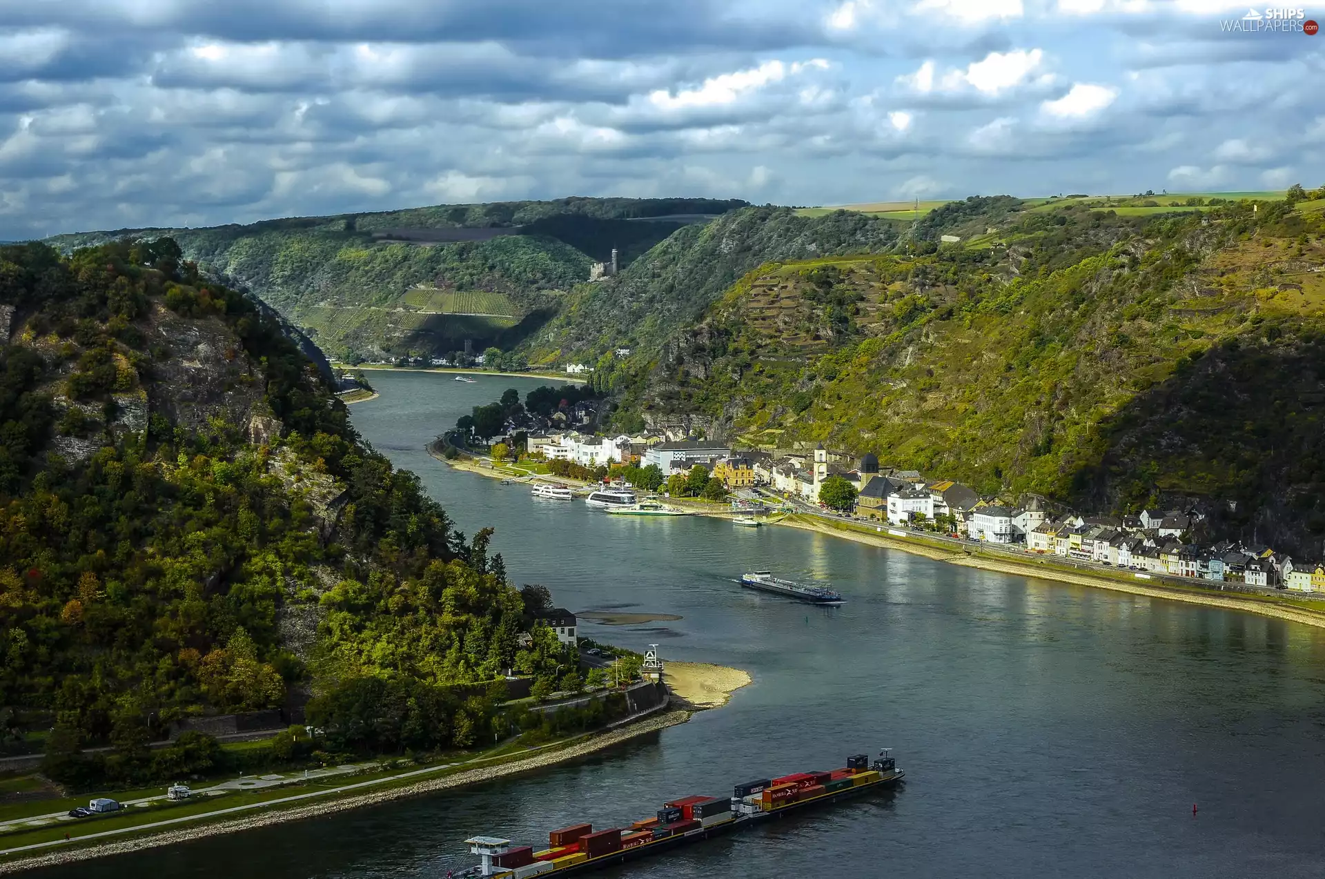Boats, River, Mountains, Town, motorboat, Barges