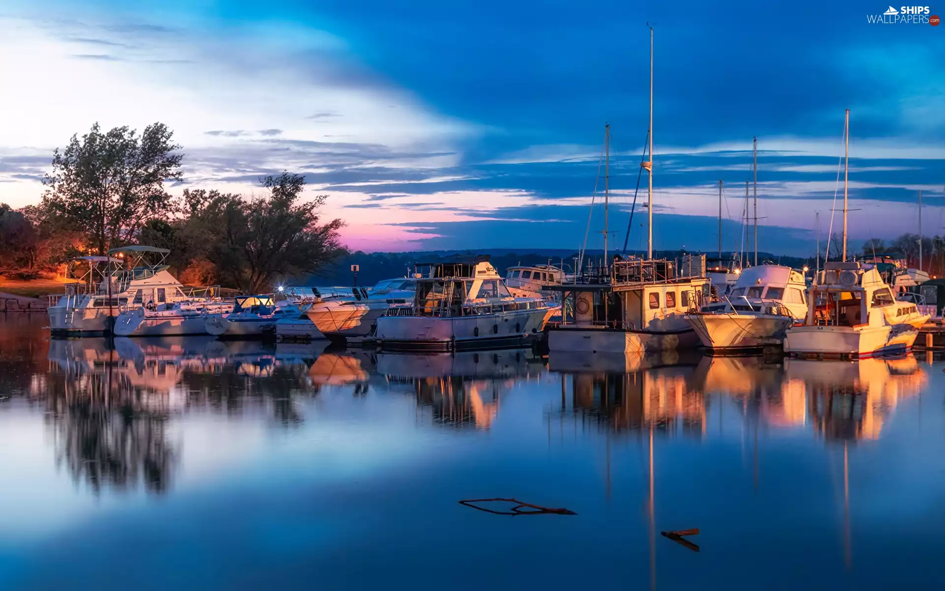 viewes, motorboat, clouds, trees, Harbour, Sky, Sunrise