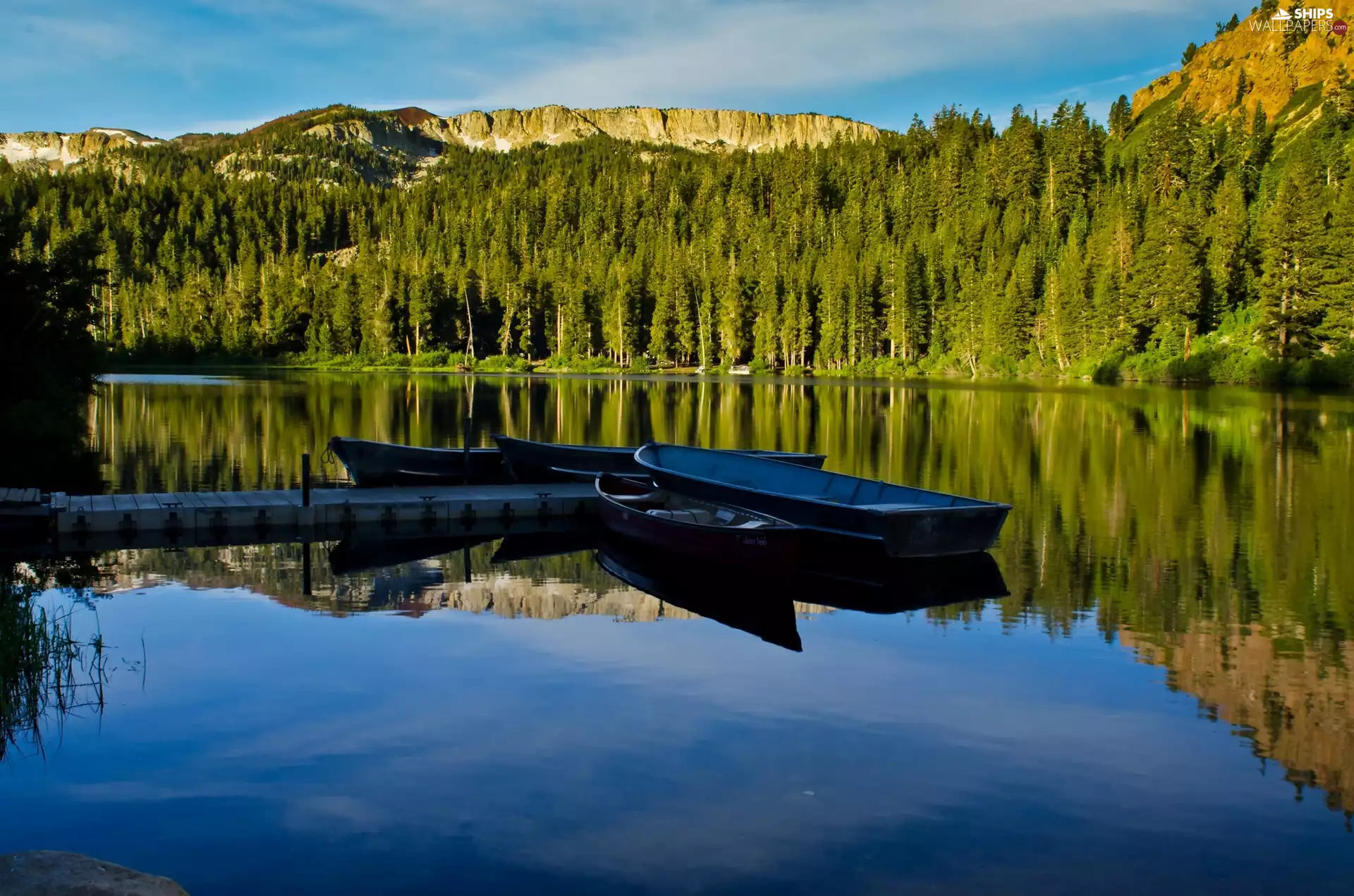 Mammoth Lake, California, woods, Mountains, Boats