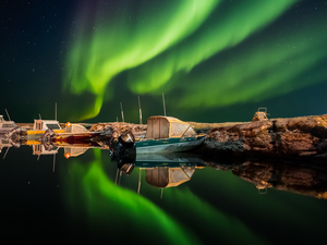 aurora polaris, lake, motorboat