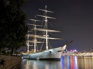 sailing vessel, wharf