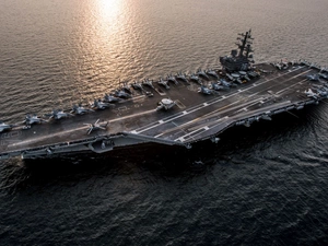 aircraft carrier, USS Ronald Reagan (CVN 76)