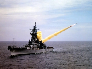 rockets, armadillo, USS New Jersey, Tomahawk