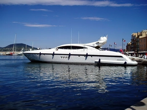 Yacht, Beatyfull, White