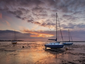 Yachts, west, sun